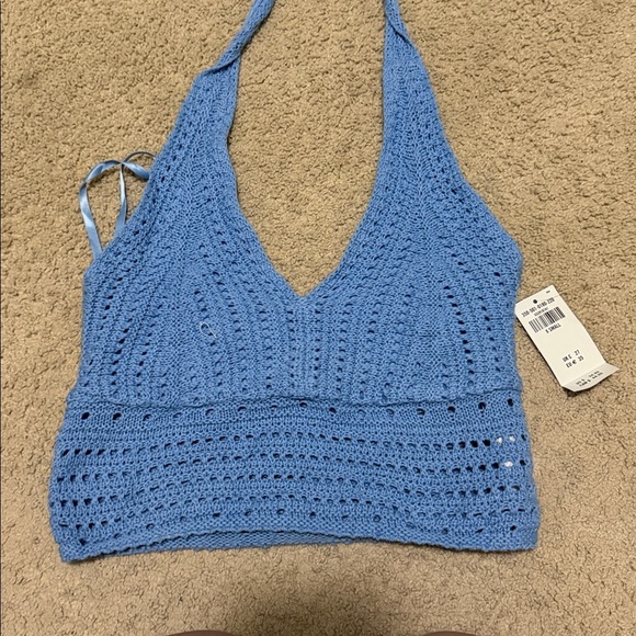Hollister NWT Blue Crochet Halter Top - Picture 3 of 3